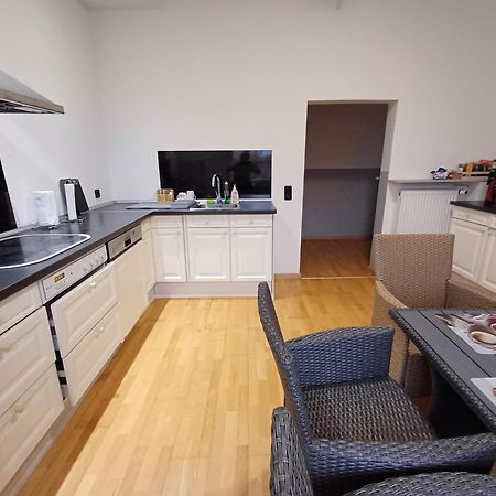 Doppelzimmer, Tv- Bad, Kuehlschrank- Parkplatz-17 Meine Bagian luar foto