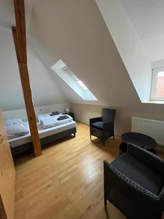 Doppelzimmer, Tv- Bad, Kuehlschrank- Parkplatz-17 Meine Bagian luar foto