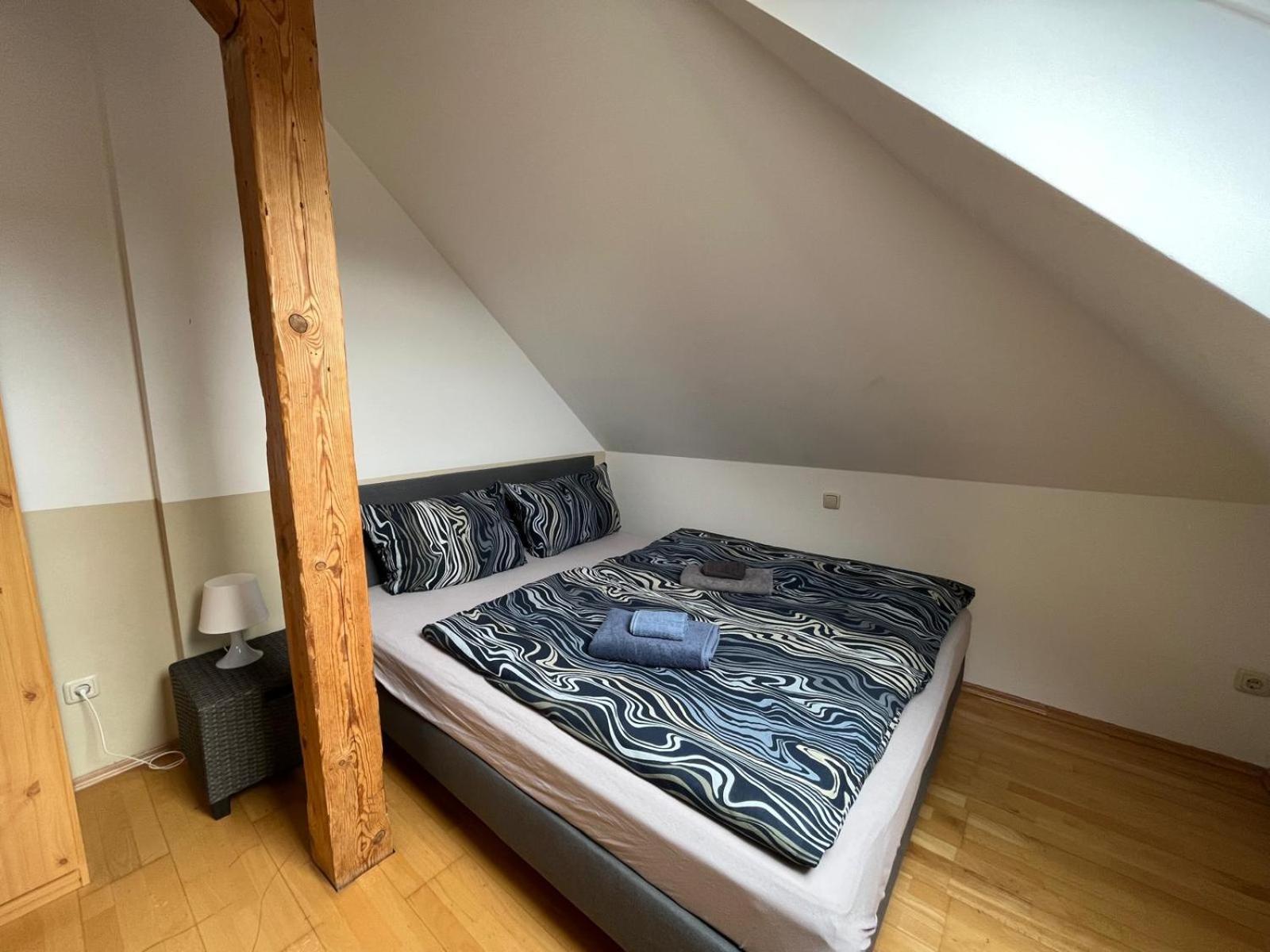 Doppelzimmer, Tv- Bad, Kuehlschrank- Parkplatz-17 Meine Bagian luar foto