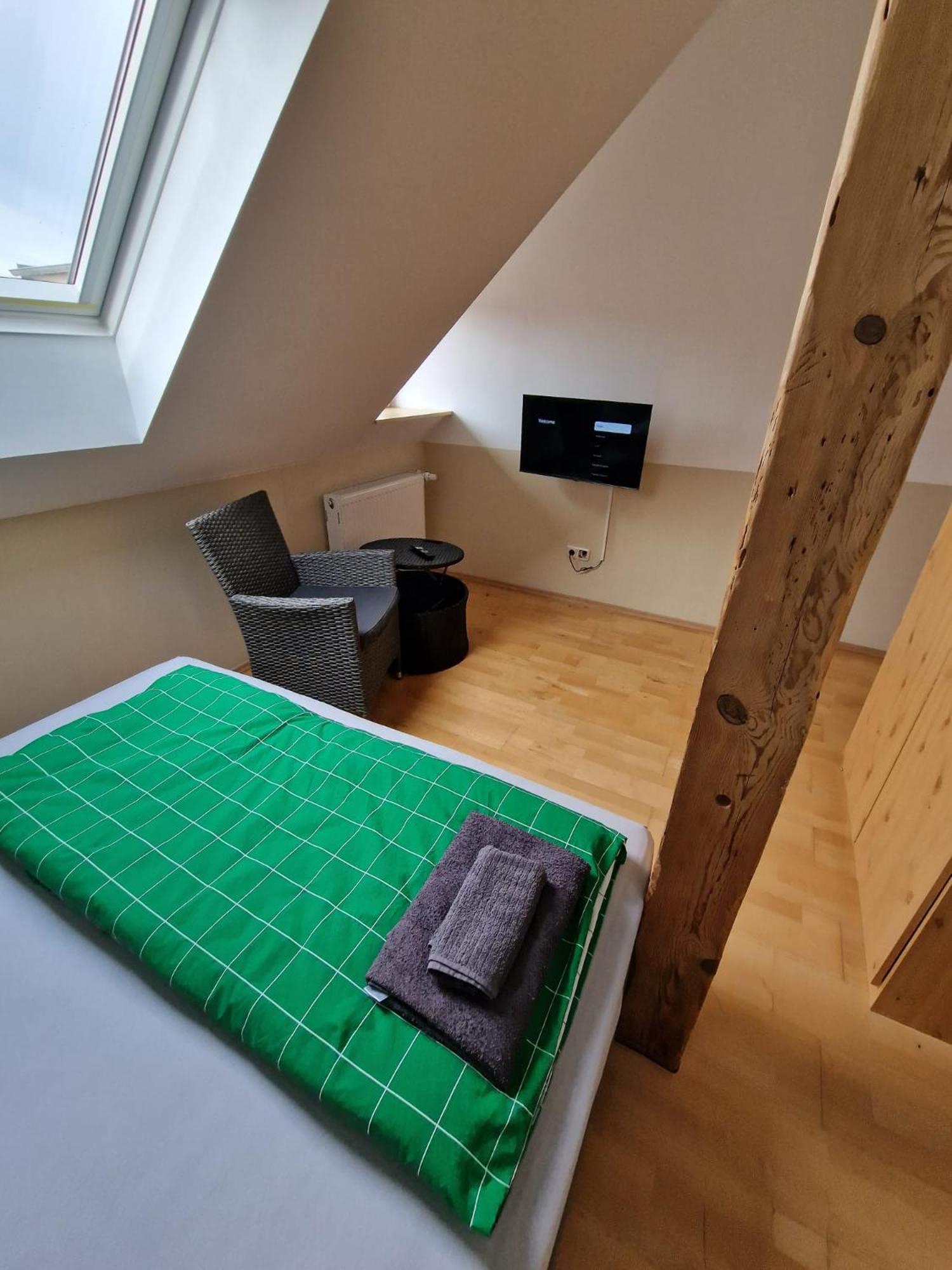 Doppelzimmer, Tv- Bad, Kuehlschrank- Parkplatz-17 Meine Bagian luar foto
